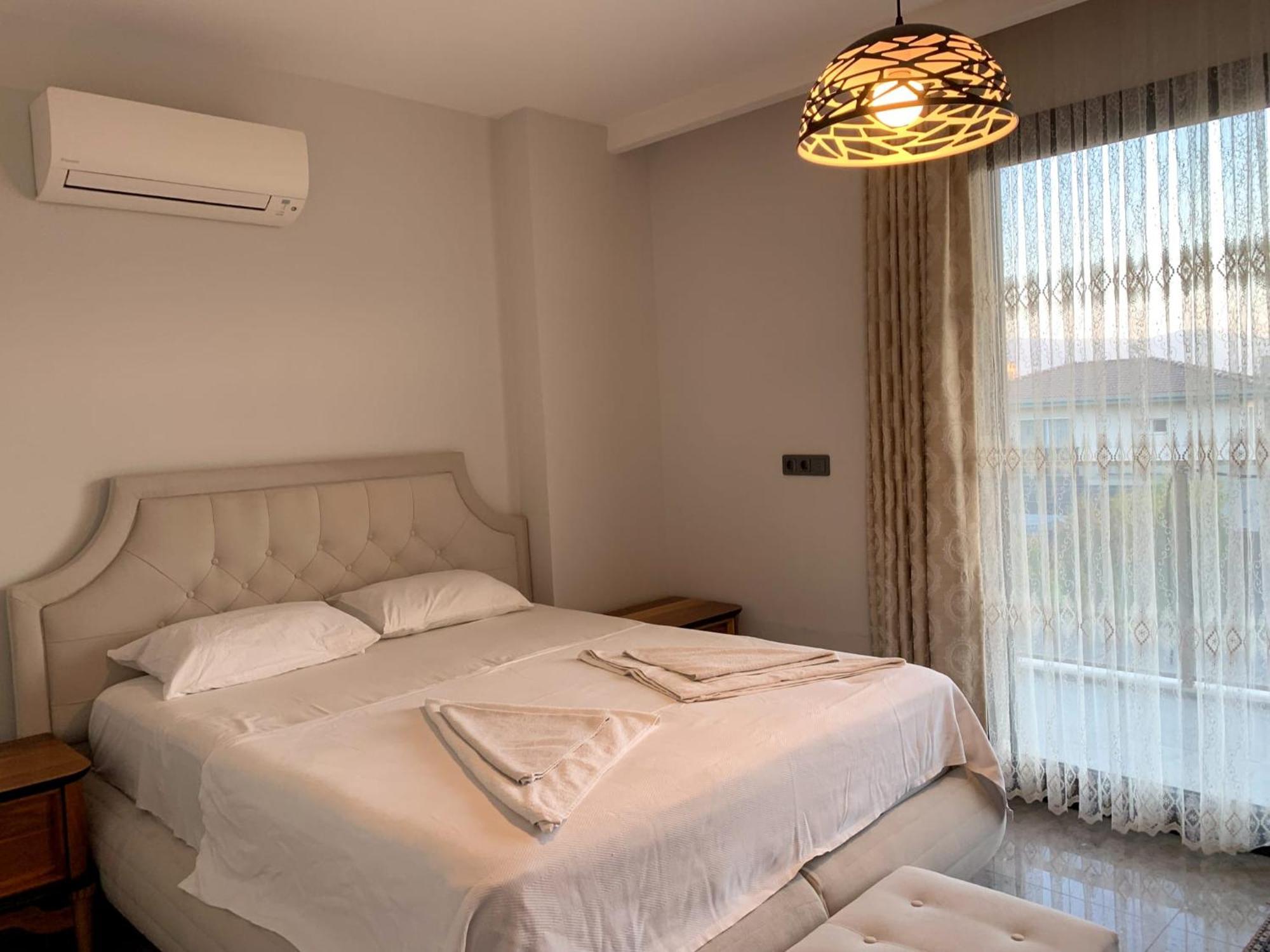 Oezel Havuzlu Muestakil Lueks Villa Kusadası